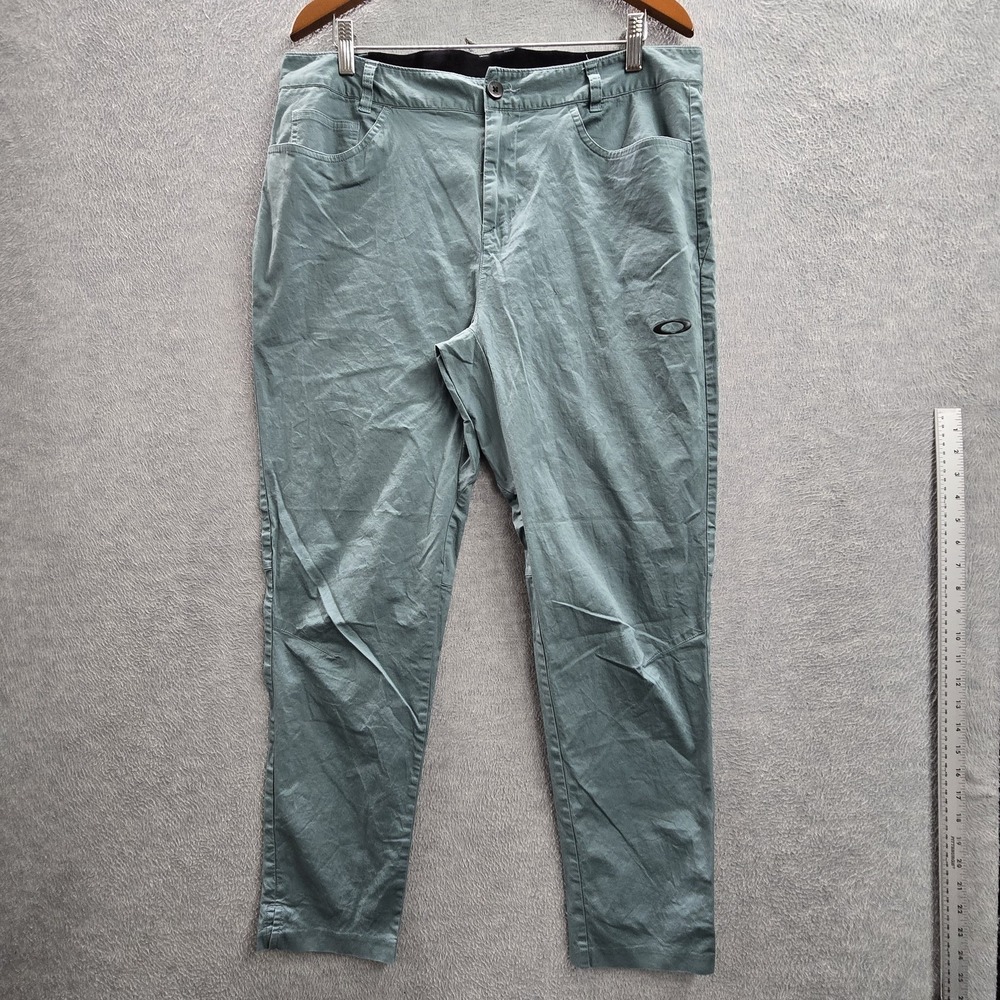 Oakley Men Pants‎ 36 Green Chino Golf Performance Button 26" Inseam Logo